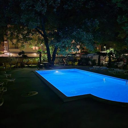 Biergarten Medulin Ngoại thất bức ảnh