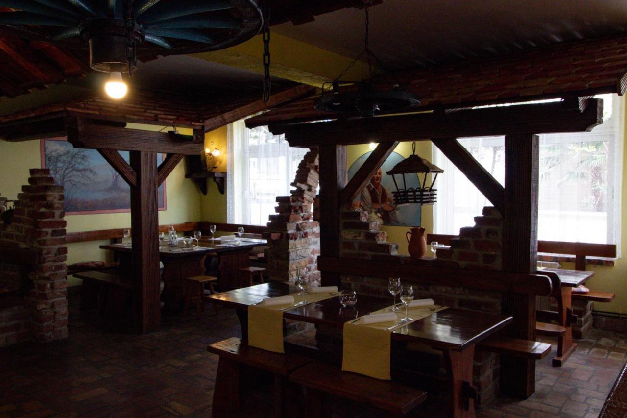 Biergarten Medulin Ngoại thất bức ảnh
